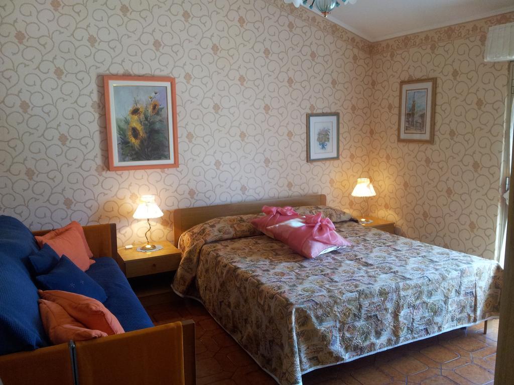 Hotel Meuble Al Ponte Grado Pokoj fotografie